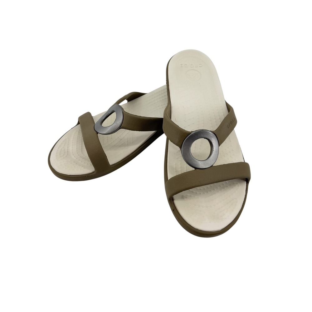 Crocs Sanrah Hammered Circle Wedge Sandals Womens 6 Olive Green Cream Slides